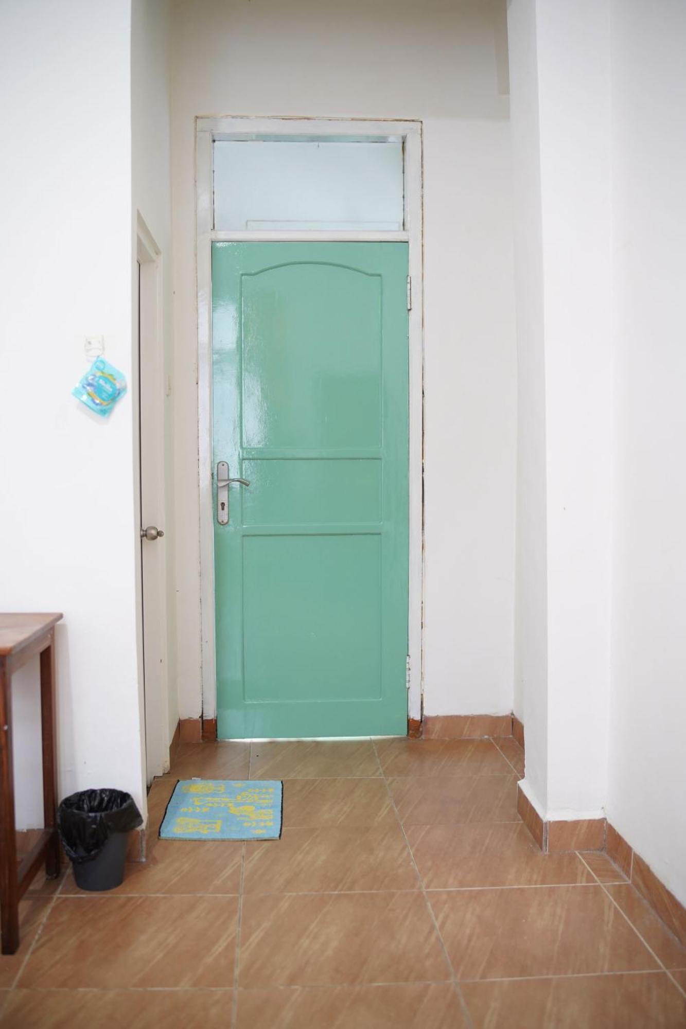 Wisma Grace Ambon Bagian luar foto