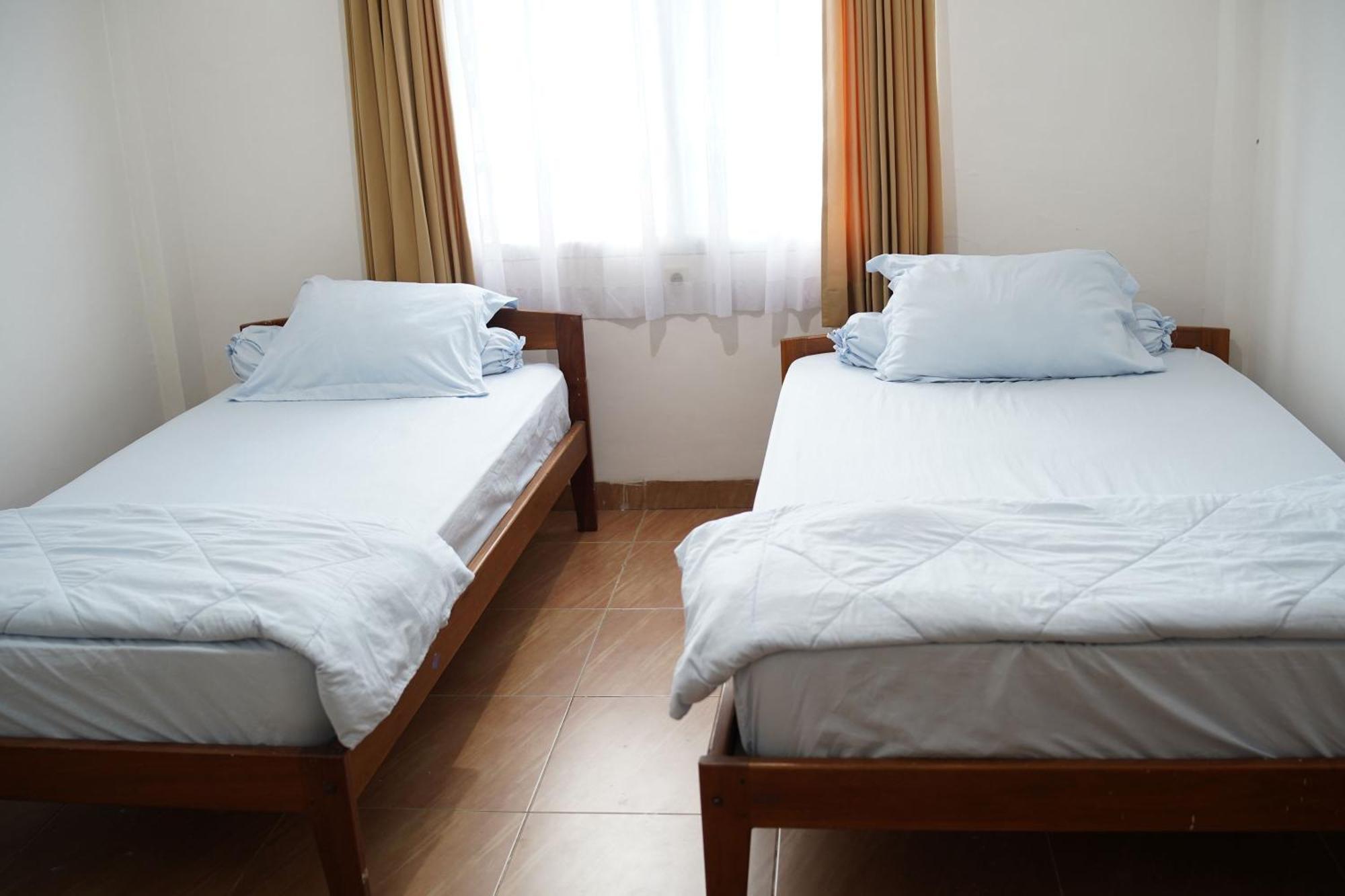 Wisma Grace Ambon Bagian luar foto